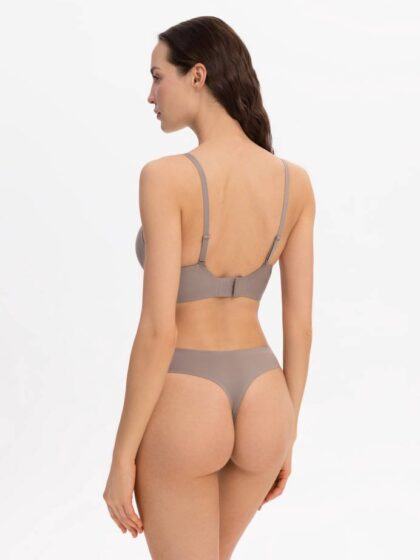 W21-1391-STO-SZ-04-Full-Body