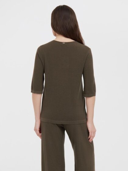 W26-00MW0208-04-Full-Body