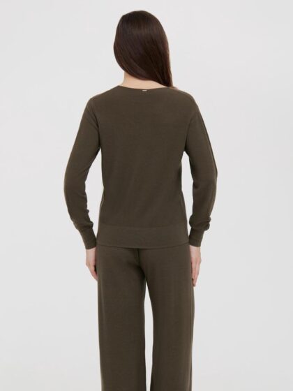 W26-00MW0216-04-Full-Body